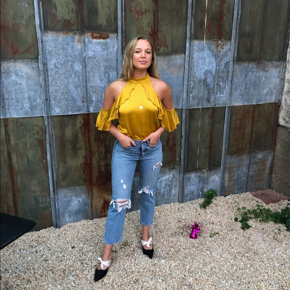 Ella Moss Yellow Gold High Neck Cold Shoulder Blouse